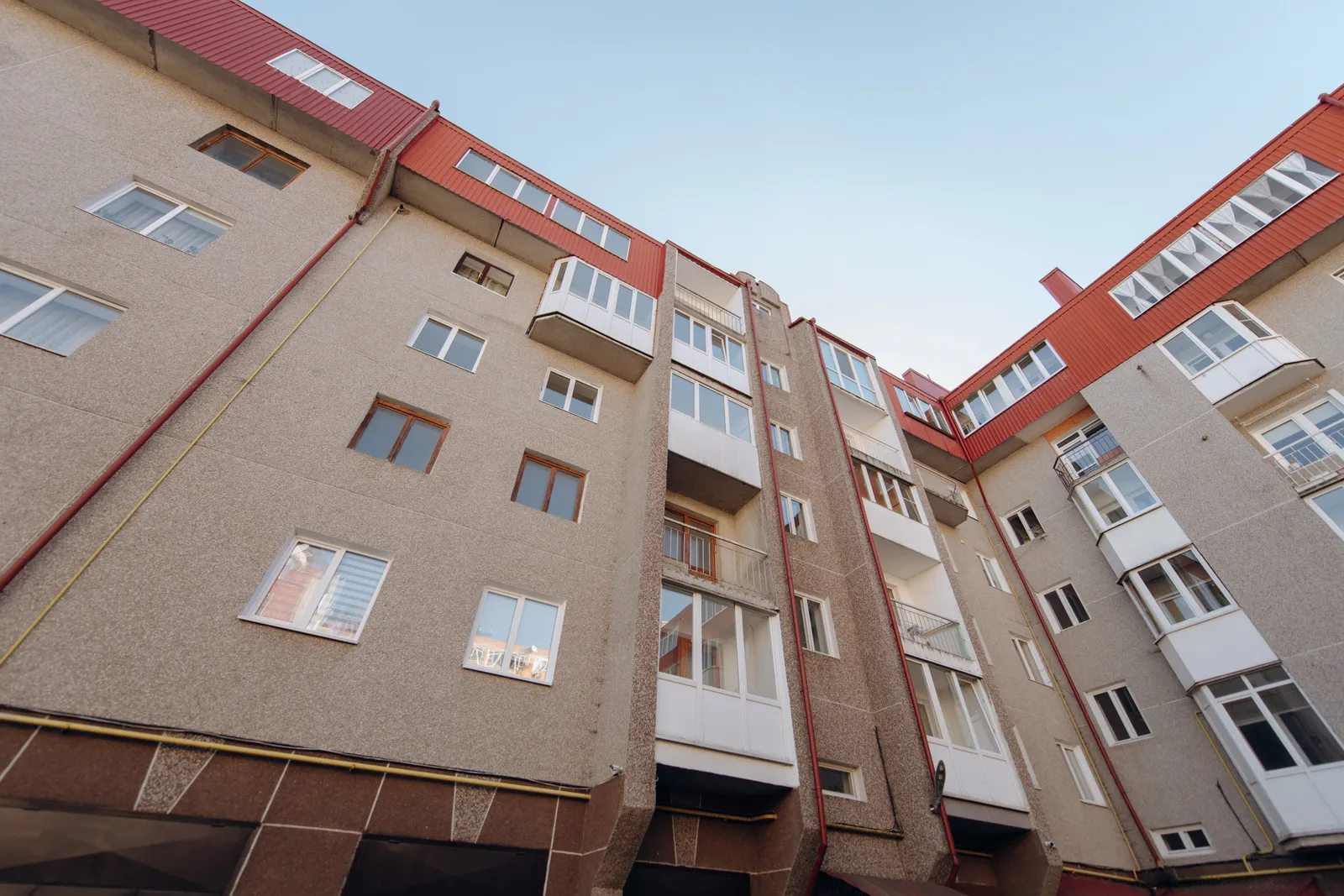 Apartments for sale 3 rooms, 120 m², 4th fl./6 floors. 13, Kotlyarevskoho I. vul., Ternopil. 