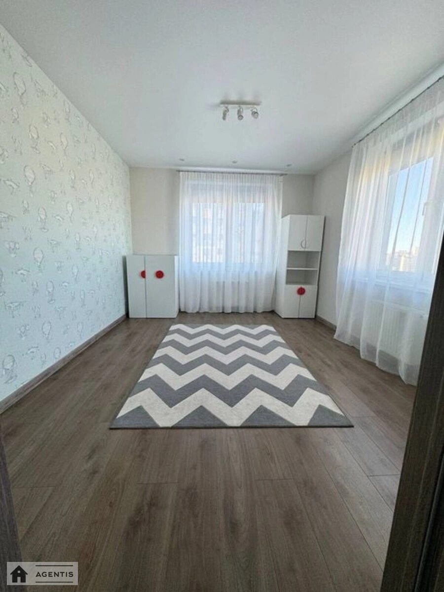 Apartment for rent 2 rooms, 60 m², 15th fl./17 floors. 32, Serhiya Danchenka vul., Kyiv. 