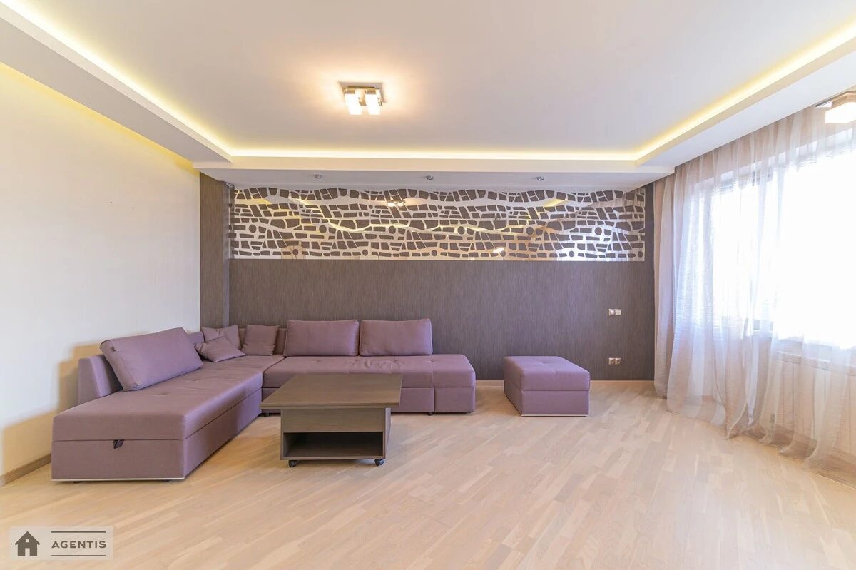 Apartment for rent 2 rooms, 95 m², 19th fl./24 floors. 23, Petra Hryhorenka prosp., Kyiv. 