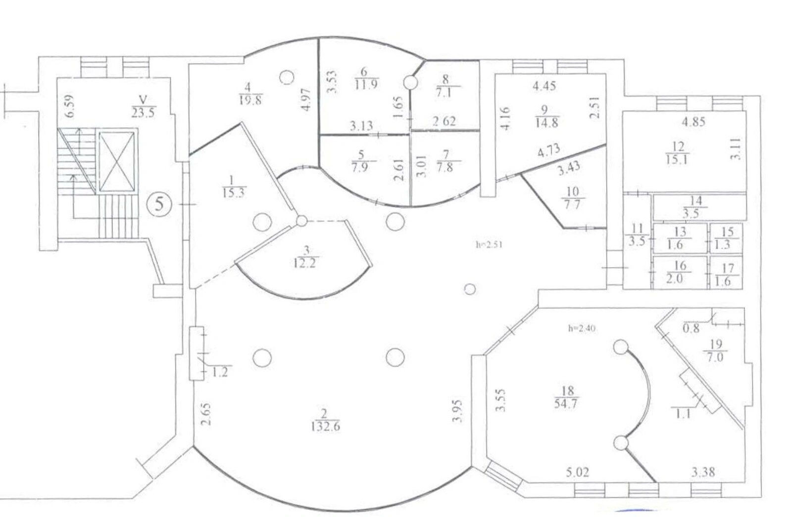 Продам офіс 331 m², 3 пов./8 поверхів. 62, Велика Васильківська 62, Київ. 