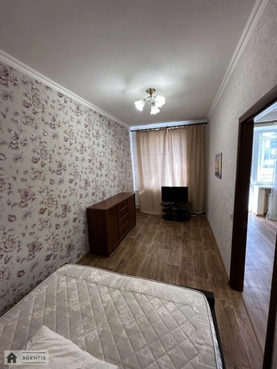 Здам квартиру 2 кімнати, 44 m², 3 пов./5 поверхів. 9, Берестейський просп. (Перемоги), Київ. 