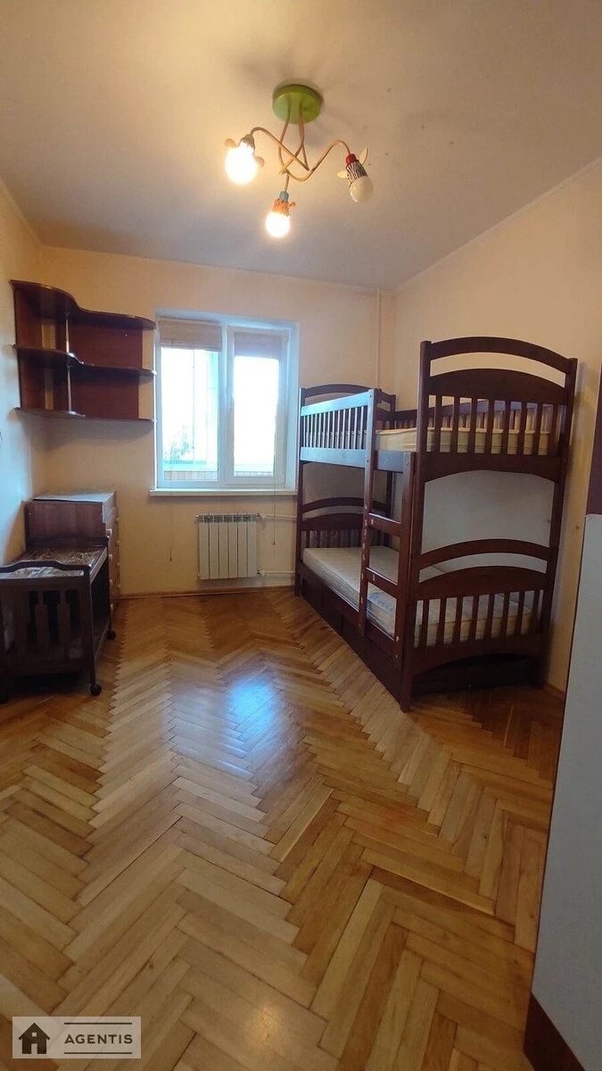 Apartment for rent 2 rooms, 49 m², 4th fl./9 floors. 19, Geroyiv Kosmosu 19, Kyiv. 