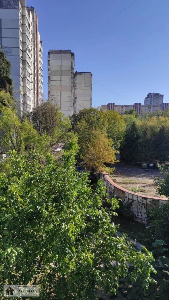 Здам квартиру 2 кімнати, 49 m², 4 пов./9 поверхів. 19, Героїв Космосу 19, Київ. 