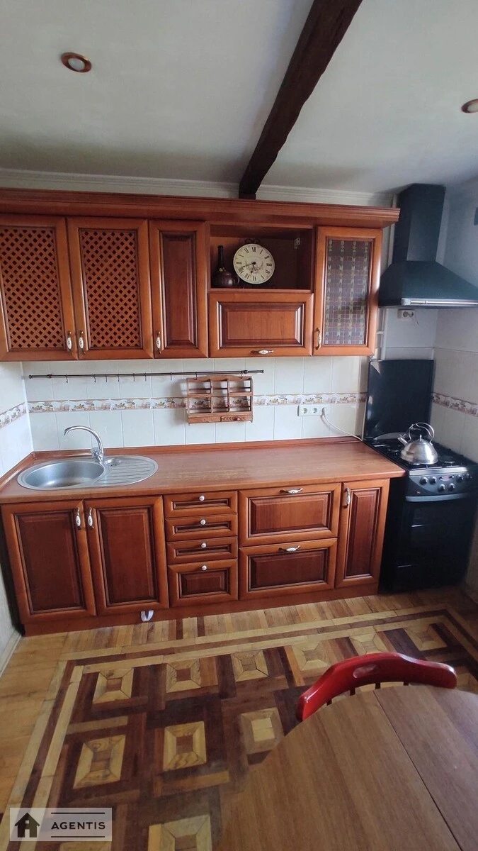 Здам квартиру 2 кімнати, 49 m², 4 пов./9 поверхів. 19, Героїв Космосу 19, Київ. 