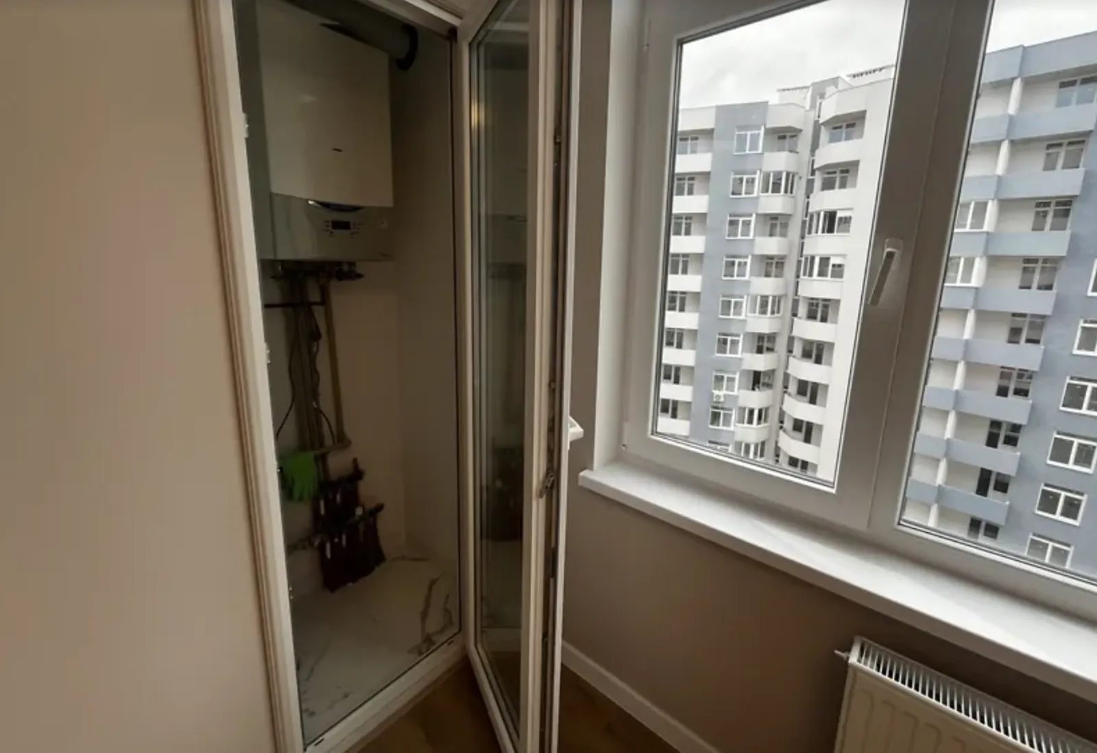 Apartments for sale 2 rooms, 57 m², 8th fl./11 floors. Бам, Ternopil. 