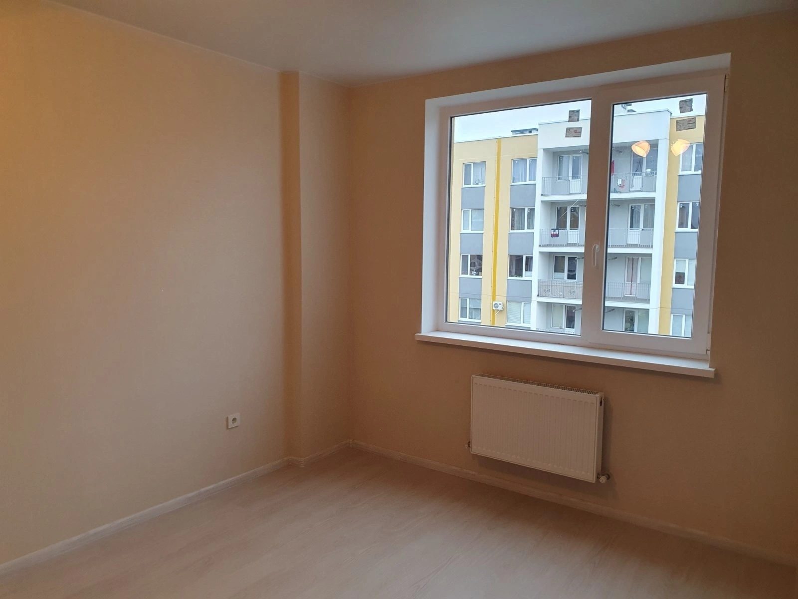 Apartments for sale 1 room, 33 m², 4th fl./5 floors. Evropeyskaya , Avanhard. 