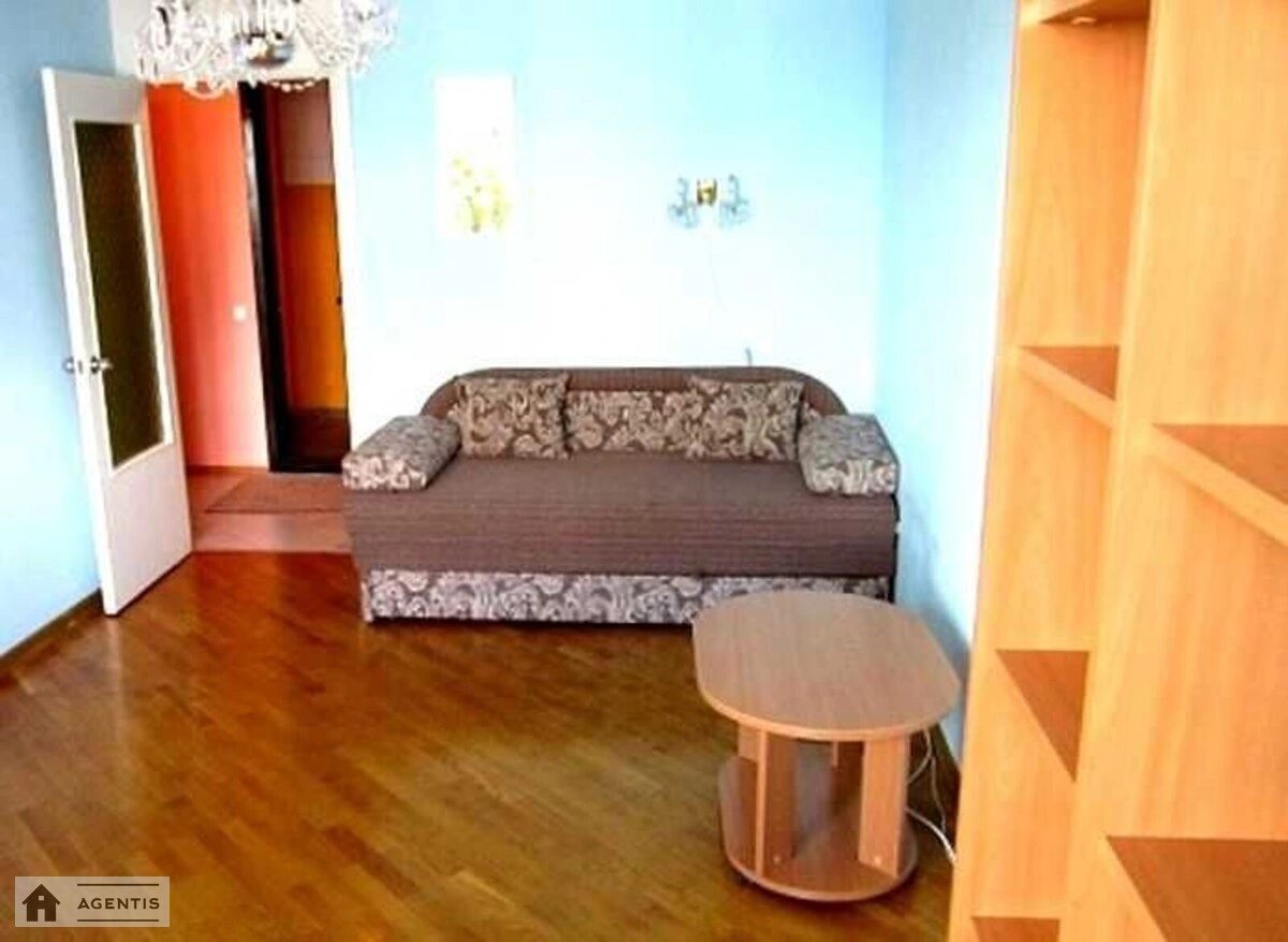 Apartment for rent 1 room, 36 m², 13th fl./16 floors. 24, Mytropolyta Vasylya Lypkivskoho vul. Urytskoho, Kyiv. 