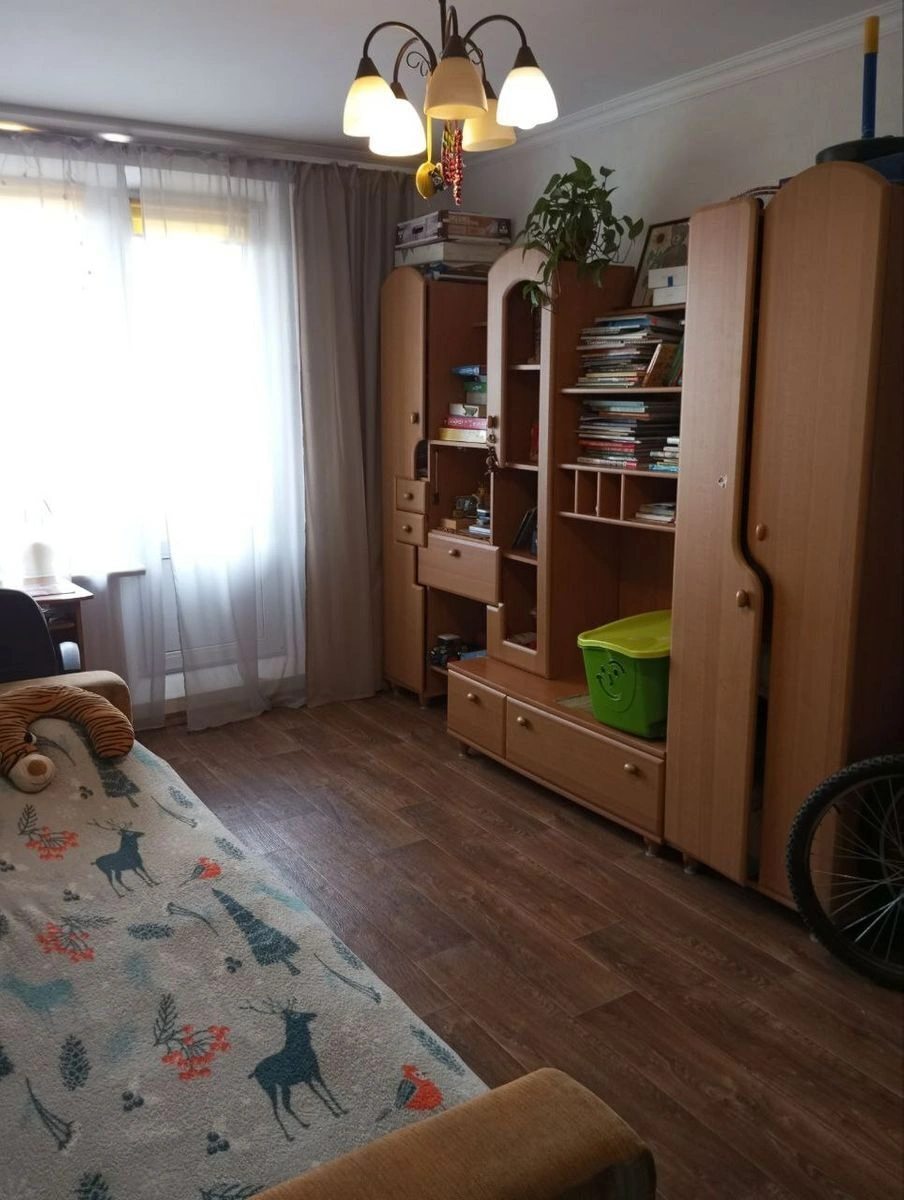 Сдам квартиру 2 комнаты, 49 m², 7 эт./16 этажей. 15, Володимира Івасюка просп. (Героїв Сталінграда), Киев. 