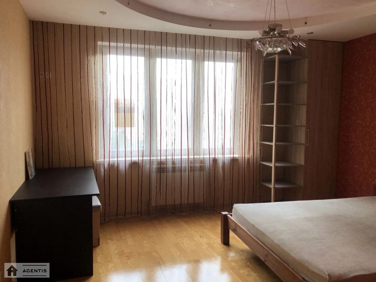 Apartment for rent 3 rooms, 113 m², 11th fl./22 floors. 11, Urlivska 11, Kyiv. 