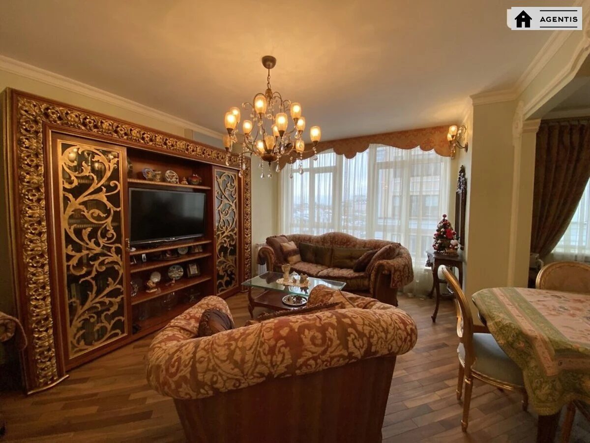 Apartment for rent 4 rooms, 107 m², 6th fl./8 floors. 7, Yaroslavskiy 7, Kyiv. 