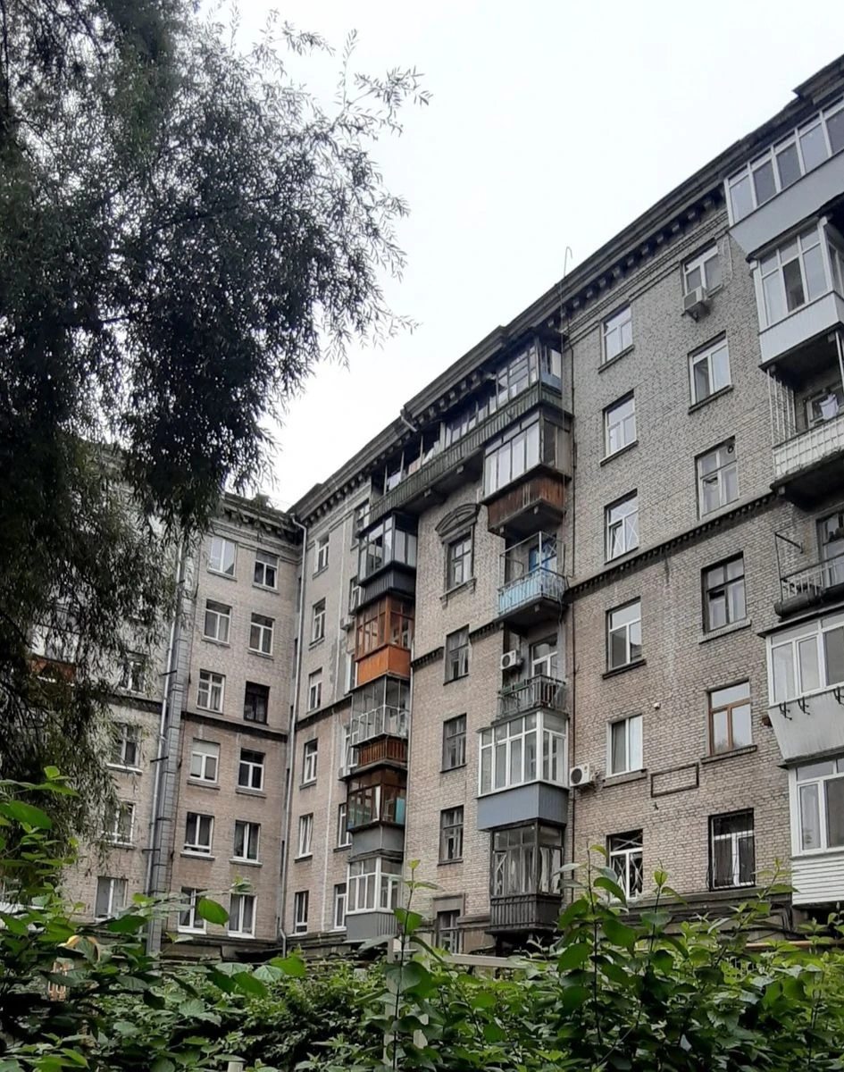 Apartment for rent 2 rooms, 60 m², 2nd fl./7 floors. 6, Yuriya Illyenka vul. Melnykova, Kyiv. 