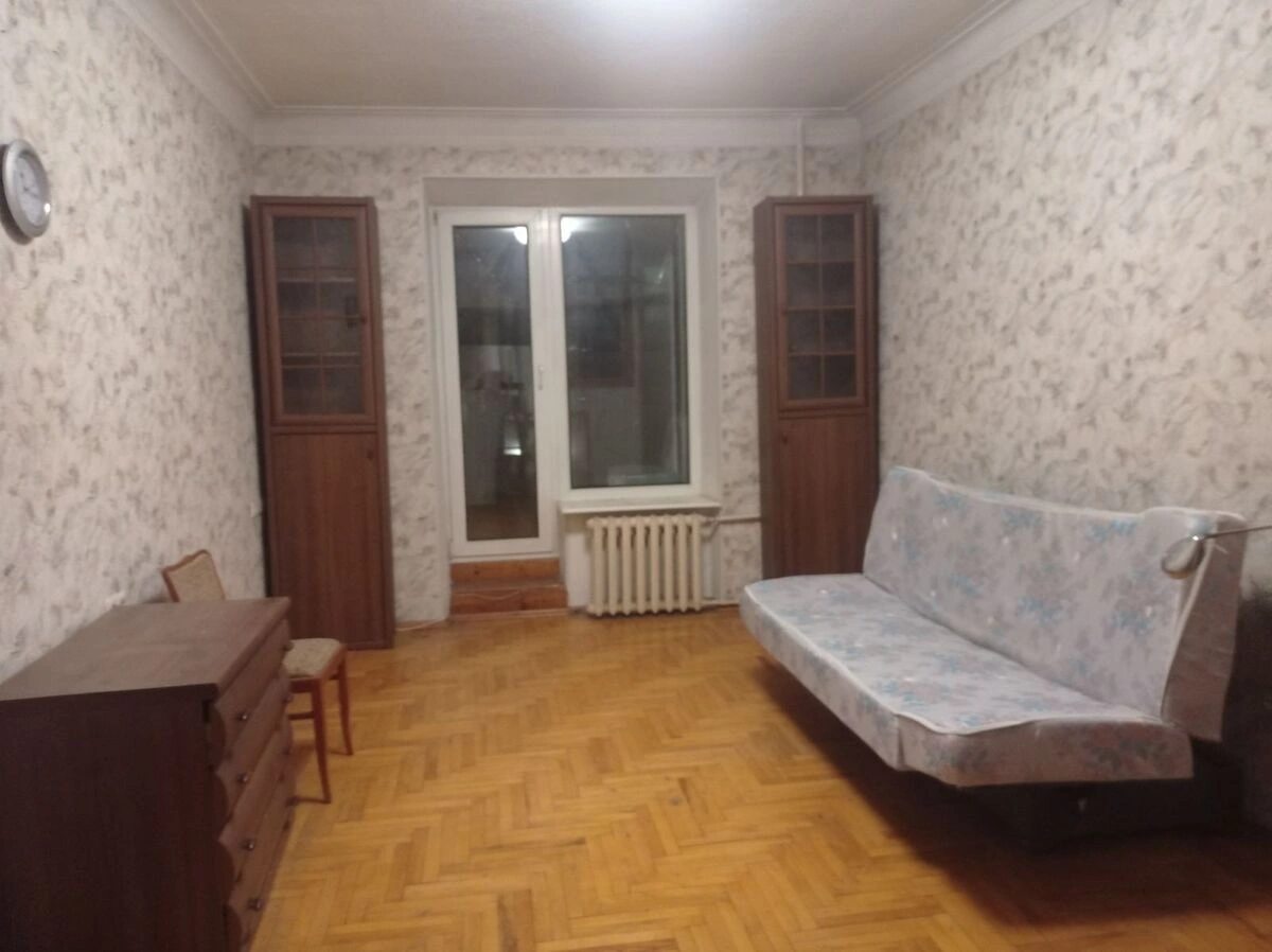 Apartment for rent 2 rooms, 60 m², 2nd fl./7 floors. 6, Yuriya Illyenka vul. Melnykova, Kyiv. 