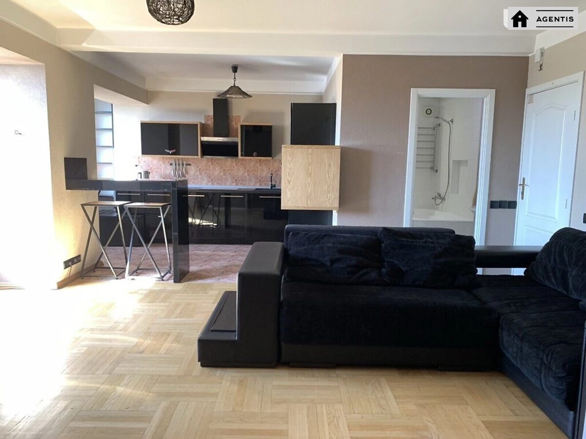 Apartment for rent 2 rooms, 60 m², 7th fl./10 floors. Mykilsko-Botanichna, Kyiv. 