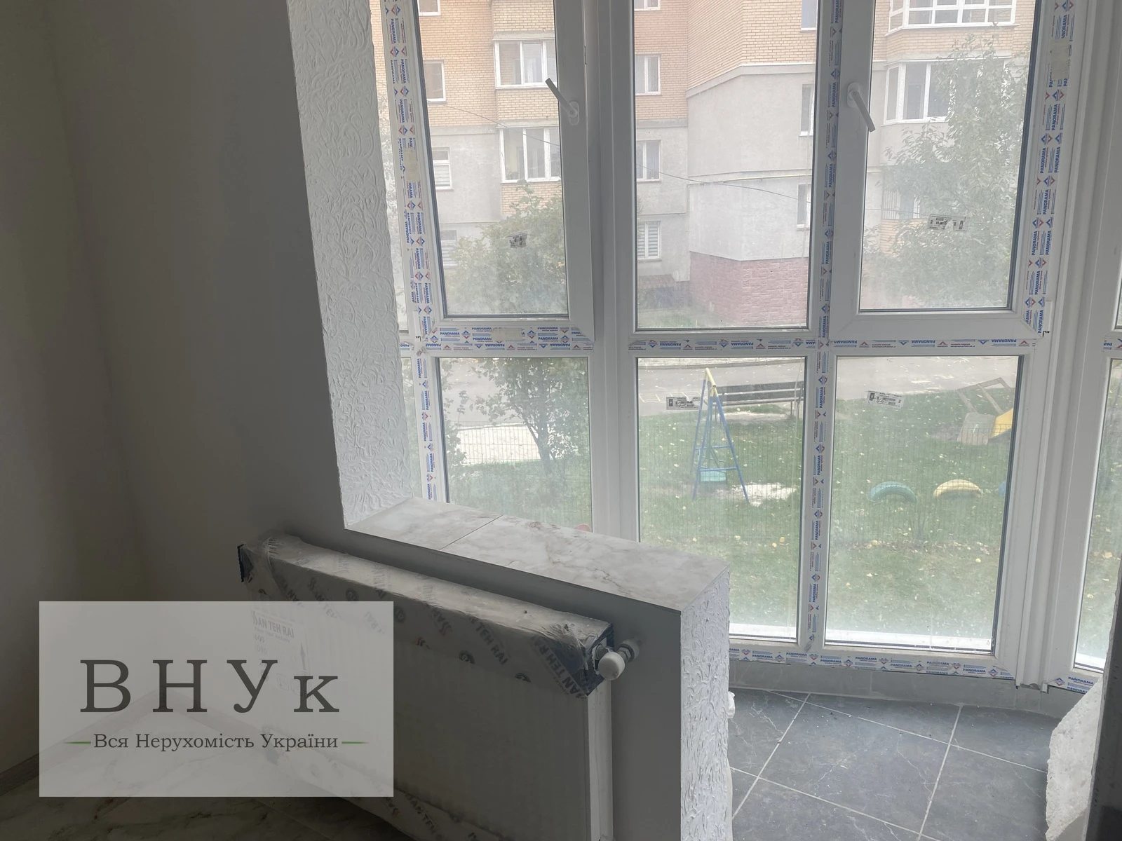 Apartments for sale 2 rooms, 87 m², 2nd fl./10 floors. Troleybusna vul., Ternopil. 