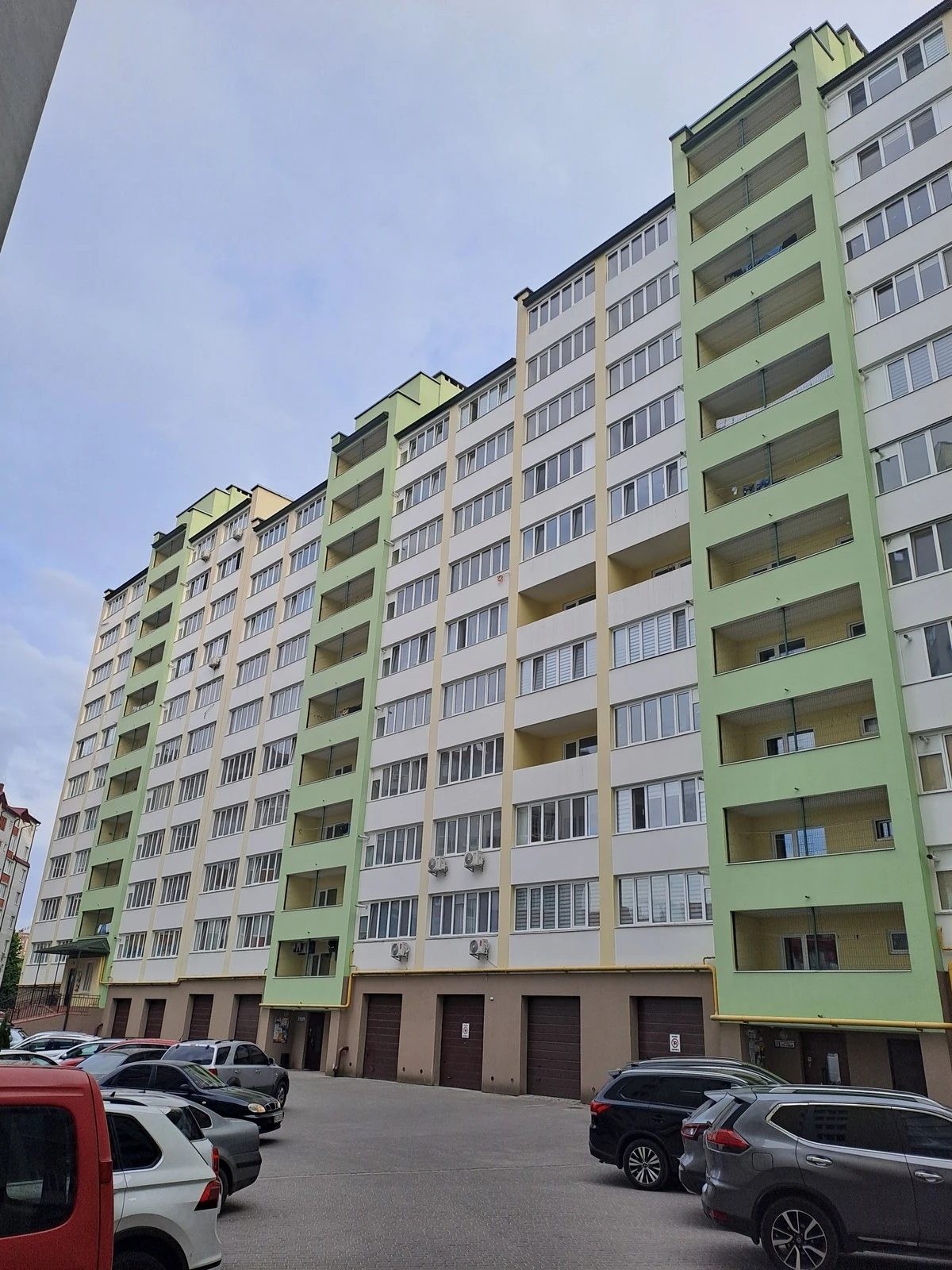 Продаж квартири 2 кімнати, 72 m², 6 пов./10 поверхів. Канада, Тернопіль. 