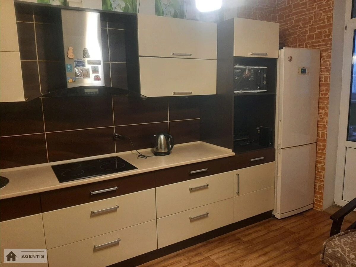 Apartment for rent 1 room, 47 m², 11th fl./25 floors. 6, Oleny Pchilky vul., Kyiv. 