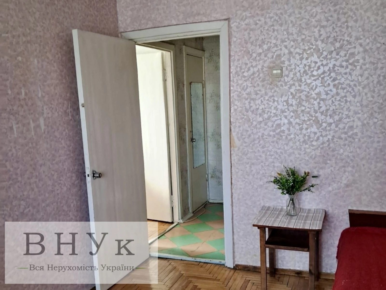 Продаж квартири 2 кімнати, 50 m², 9 пов./9 поверхів. Злуки пр., Тернопіль. 