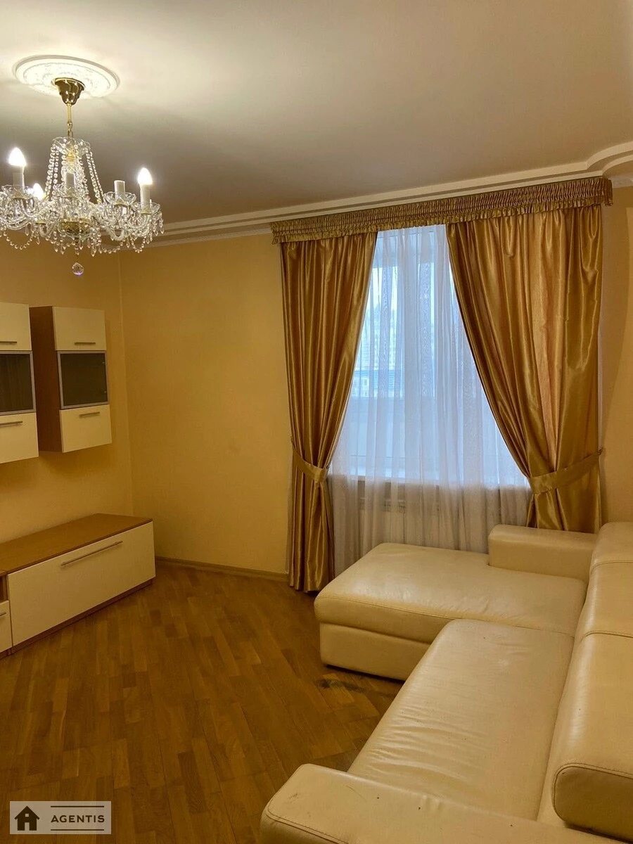 Apartment for rent 3 rooms, 93 m², 11th fl./24 floors. Darnytskyy rayon, Kyiv. 