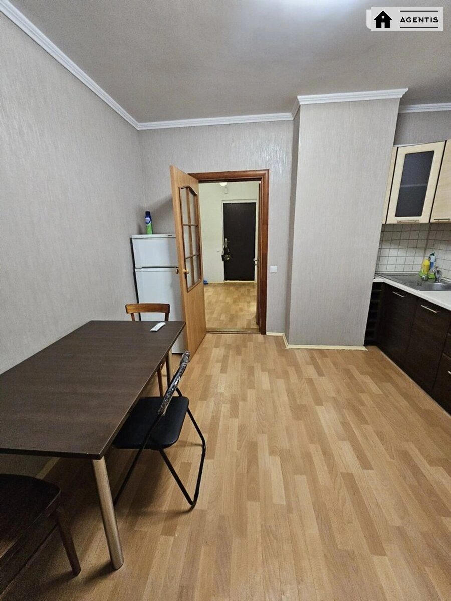 Apartment for rent 1 room, 52 m², 2nd fl./25 floors. 28, Anny Akhmatovoyi vul., Kyiv. 