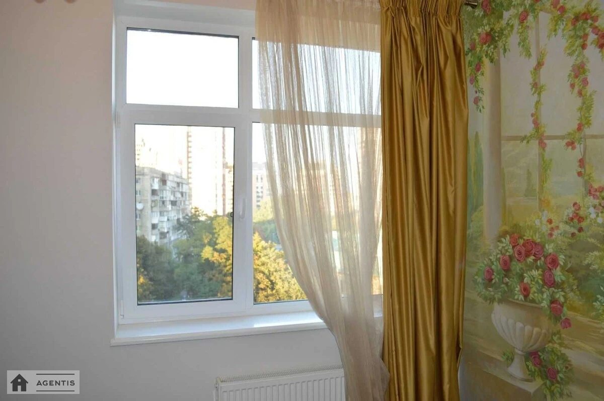 Apartment for rent 3 rooms, 116 m², 7th fl./17 floors. 44, Yevhena Konovaltsya vul. Shchorsa, Kyiv. 