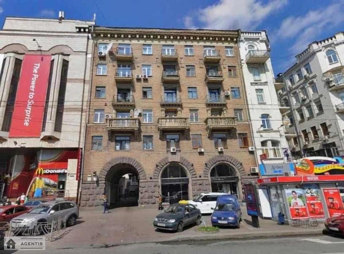 Apartment for rent 2 rooms, 60 m², 7th fl./7 floors. 20, Velyka Vaselkivska 20, Kyiv. 