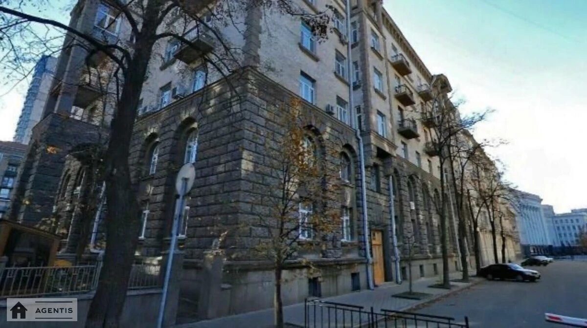 Apartment for rent 3 rooms, 91 m², 2nd fl./6 floors. 3, Bankova 3, Kyiv. 