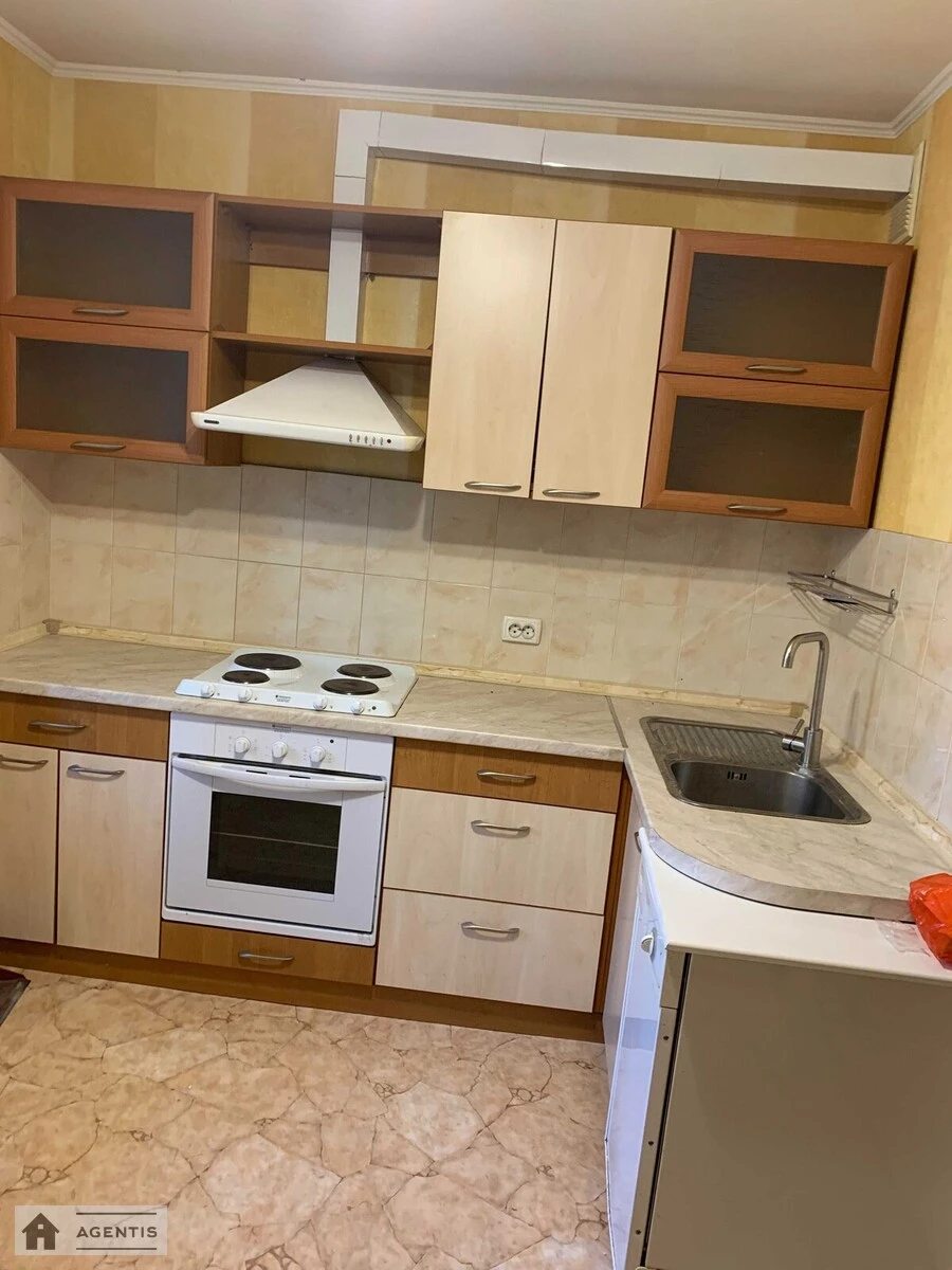 Здам квартиру 1 кімната, 37 m², 12 пов./18 поверхів. 10, Вячеслава Чорновола вул., Київ. 