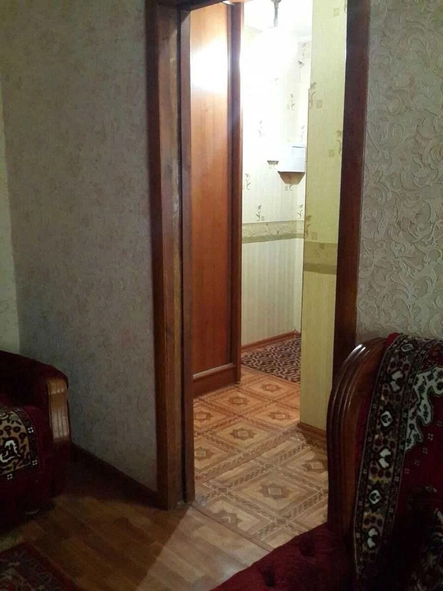 Apartment for rent 2 rooms, 46 m², 1st fl./5 floors. 12, Mykoly Vasylenka vul., Kyiv. 