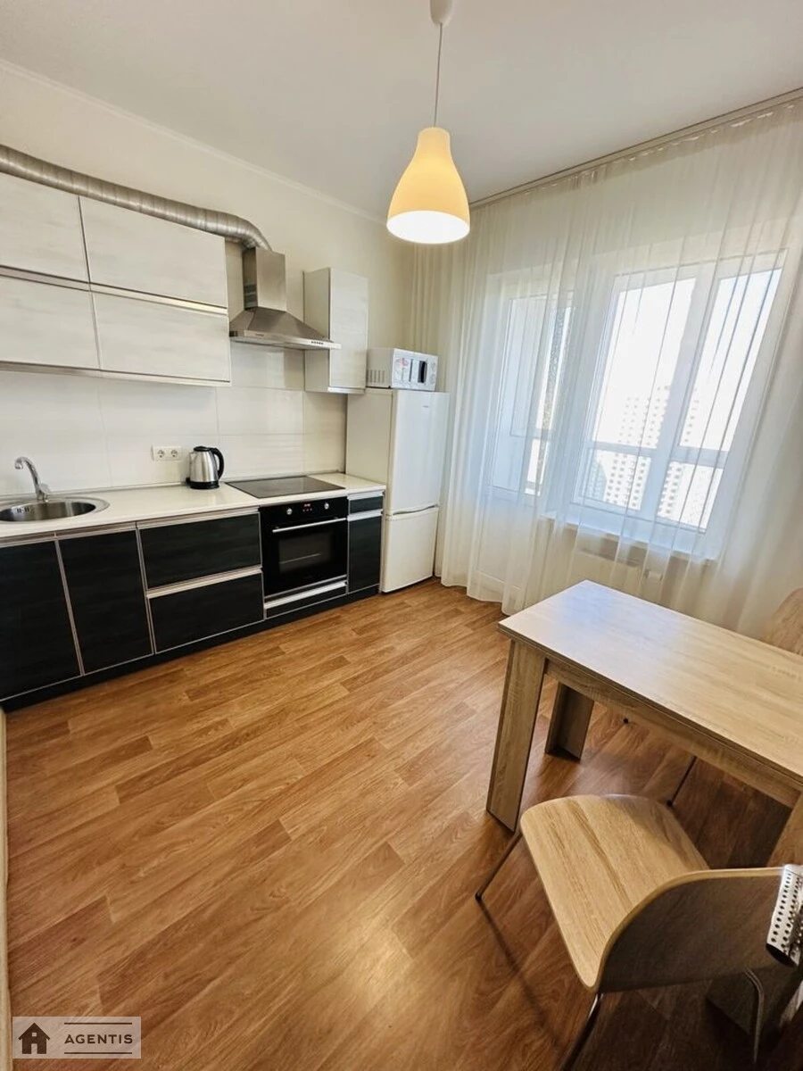 Сдам квартиру 1 комната, 37 m², 23 эт./25 этажей. 5, Софії Русової вул., Киев. 