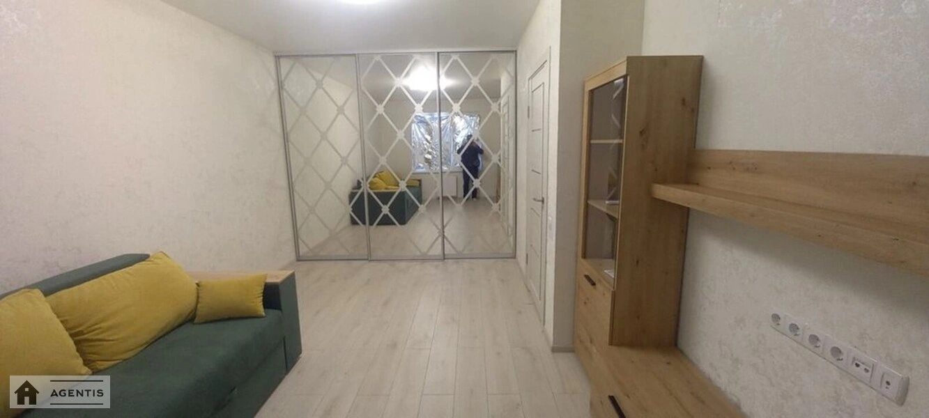 Здам квартиру 1 кімната, 37 m², 8 пов./27 поверхів. 2, Вишняківська 2, Київ. 