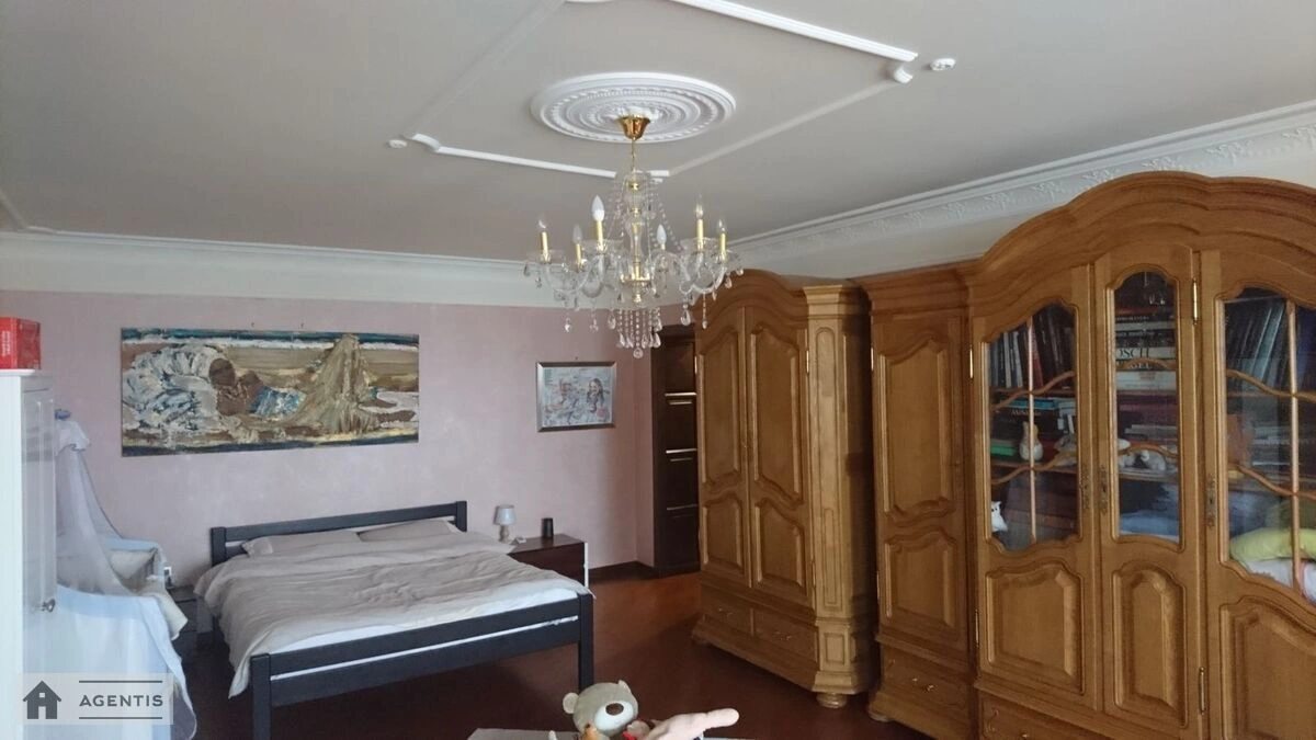 Apartment for rent 4 rooms, 170 m², 5th fl./9 floors. 7, Yaroslavskiy 7, Kyiv. 