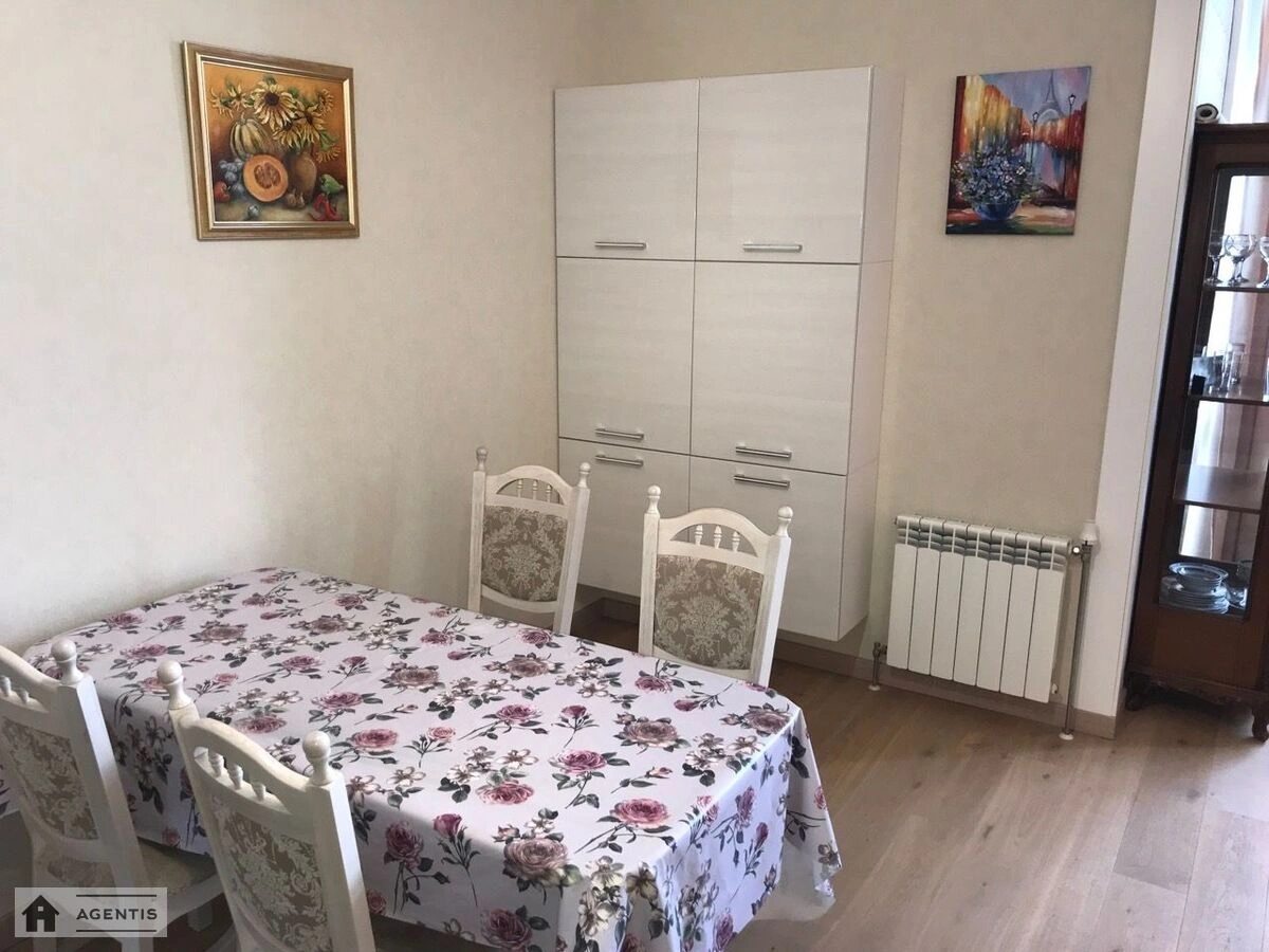 Здам квартиру 2 кімнати, 105 m², 9 пов./10 поверхів. 8, Дарницький 8, Київ. 