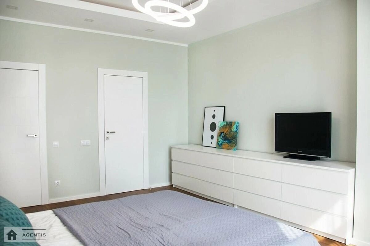 Сдам квартиру 3 комнаты, 122 m², 10 эт./22 этажа. 6, Іоанна Павла ІІ вул. (Патріса Лумумби), Киев. 