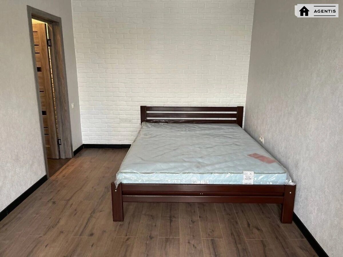 Здам квартиру 1 кімната, 33 m², 4 пов./9 поверхів. 41, Петра Григоренка просп., Київ. 