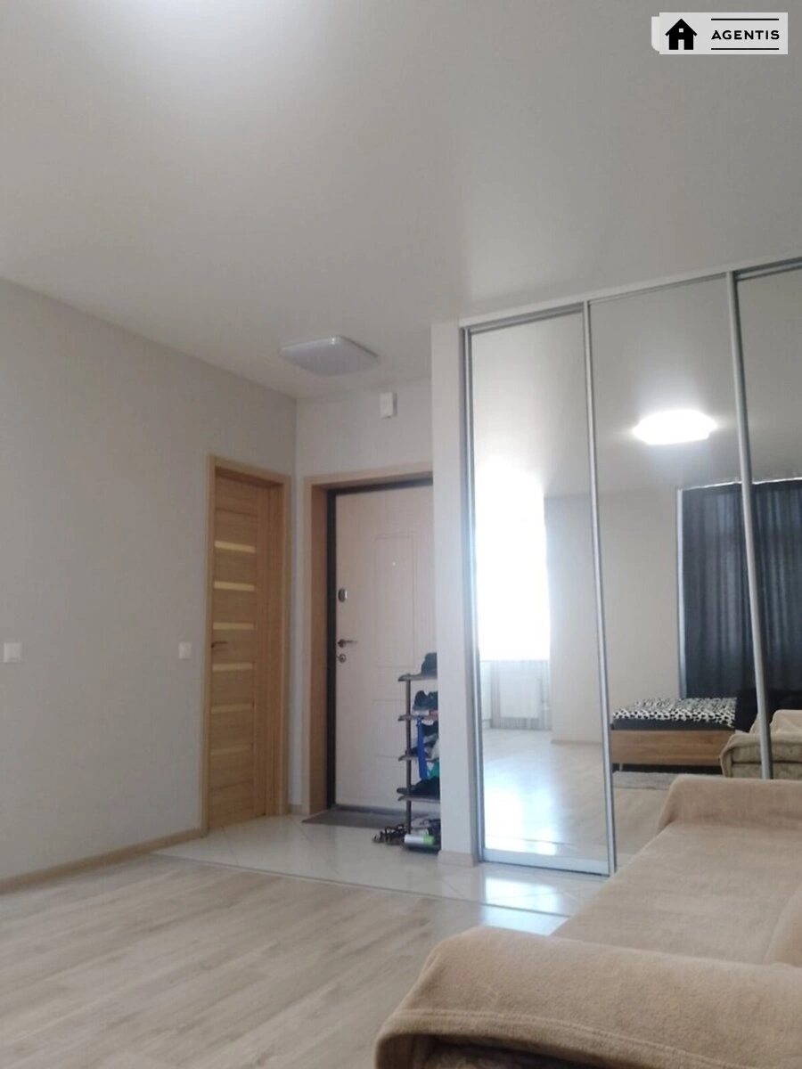 Здам квартиру 1 кімната, 35 m², 19 пов./24 поверхи. 22, Анни Ахматової вул., Київ. 