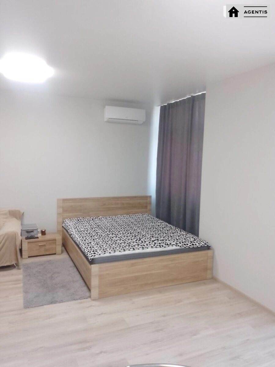 Здам квартиру 1 кімната, 35 m², 19 пов./24 поверхи. 22, Анни Ахматової вул., Київ. 