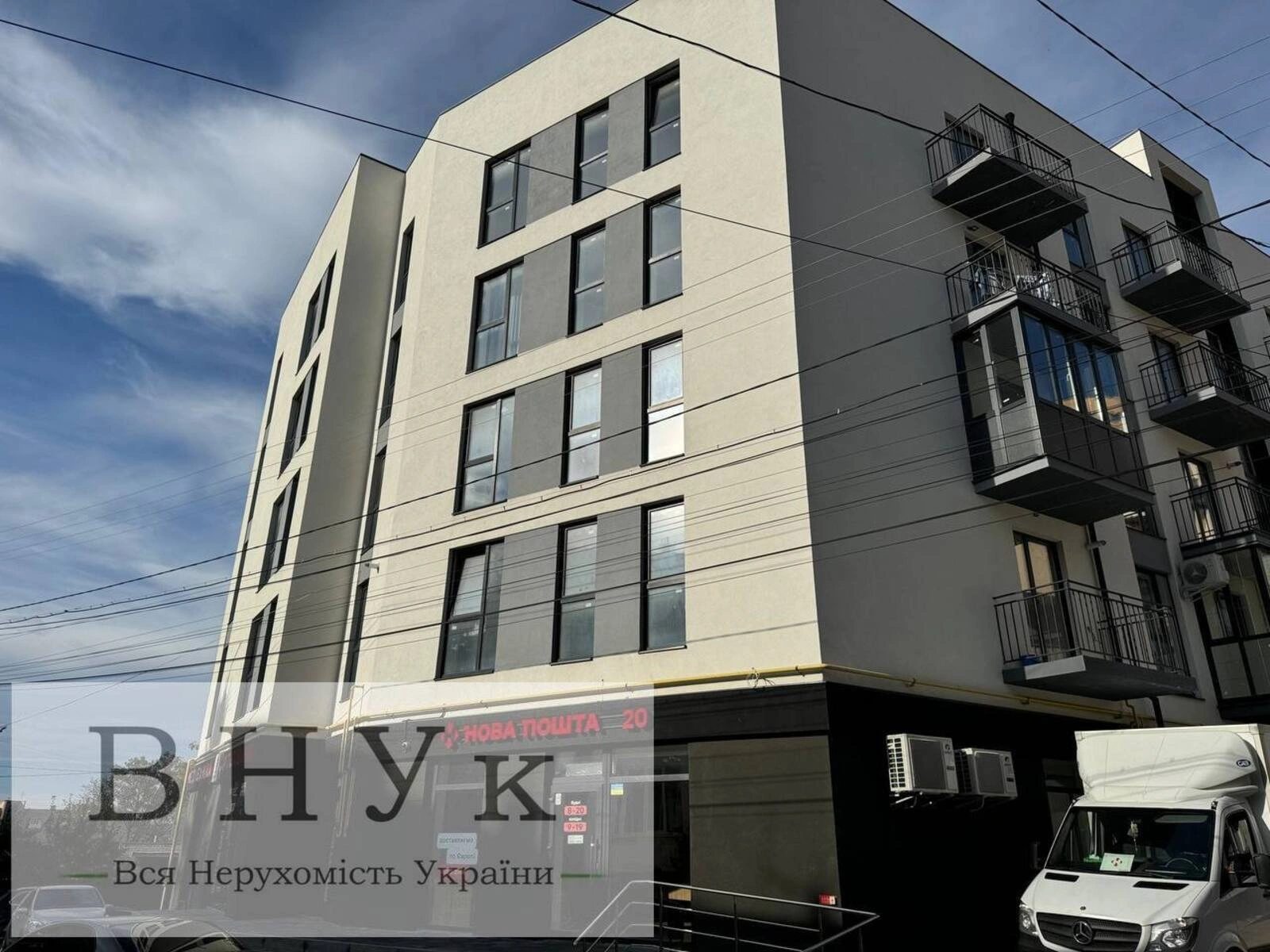 Apartments for sale 1 room, 43 m², 5th fl./5 floors. Shpytalna vul., Ternopil. 