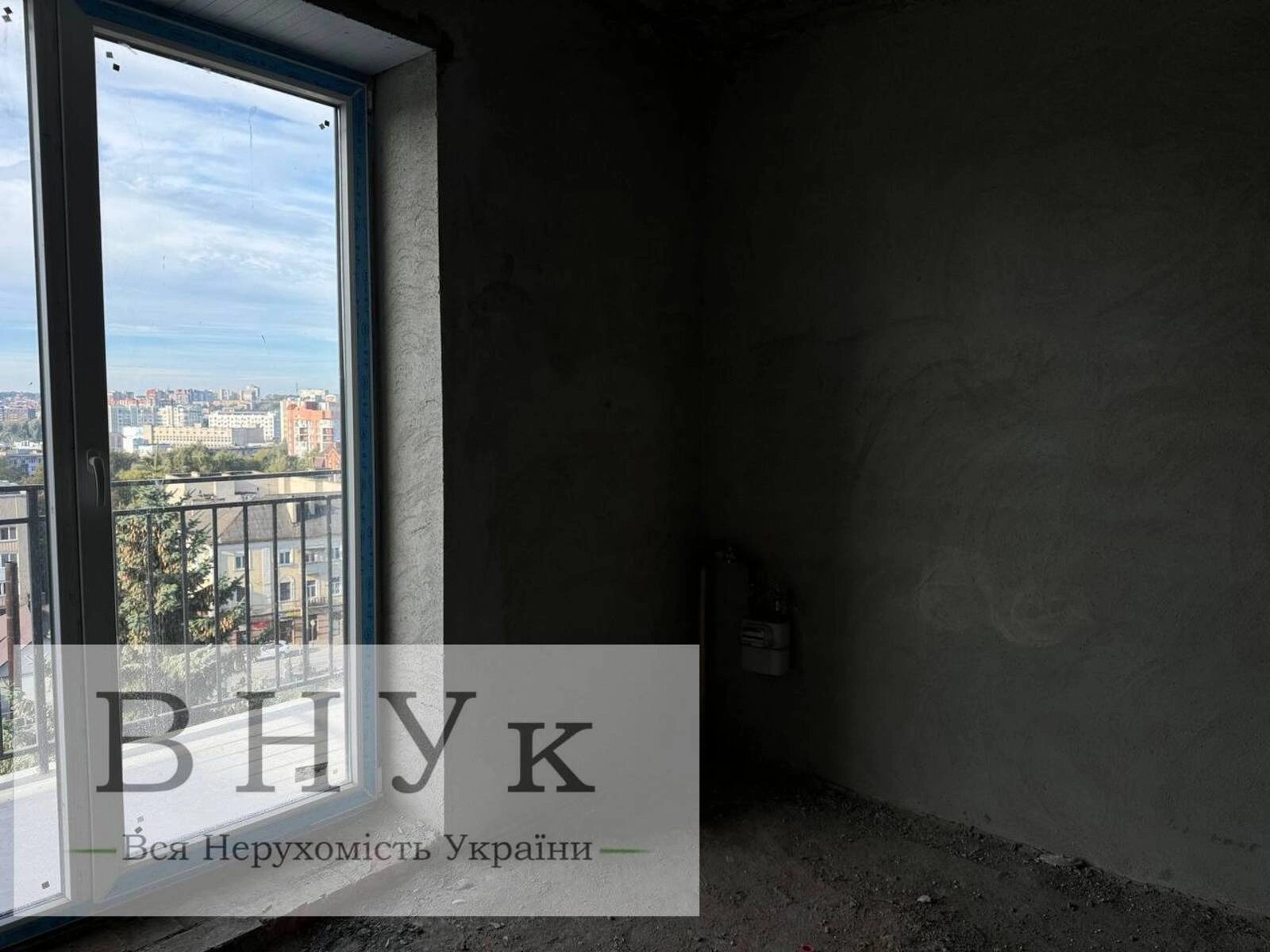 Apartments for sale 1 room, 43 m², 5th fl./5 floors. Shpytalna vul., Ternopil. 