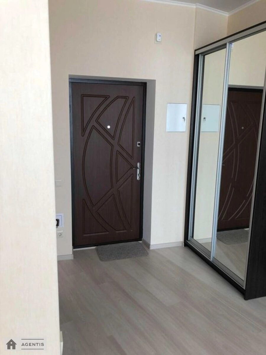 Здам квартиру 2 кімнати, 55 m², 15 пов./19 поверхів. 13, Деміївська 13, Київ. 