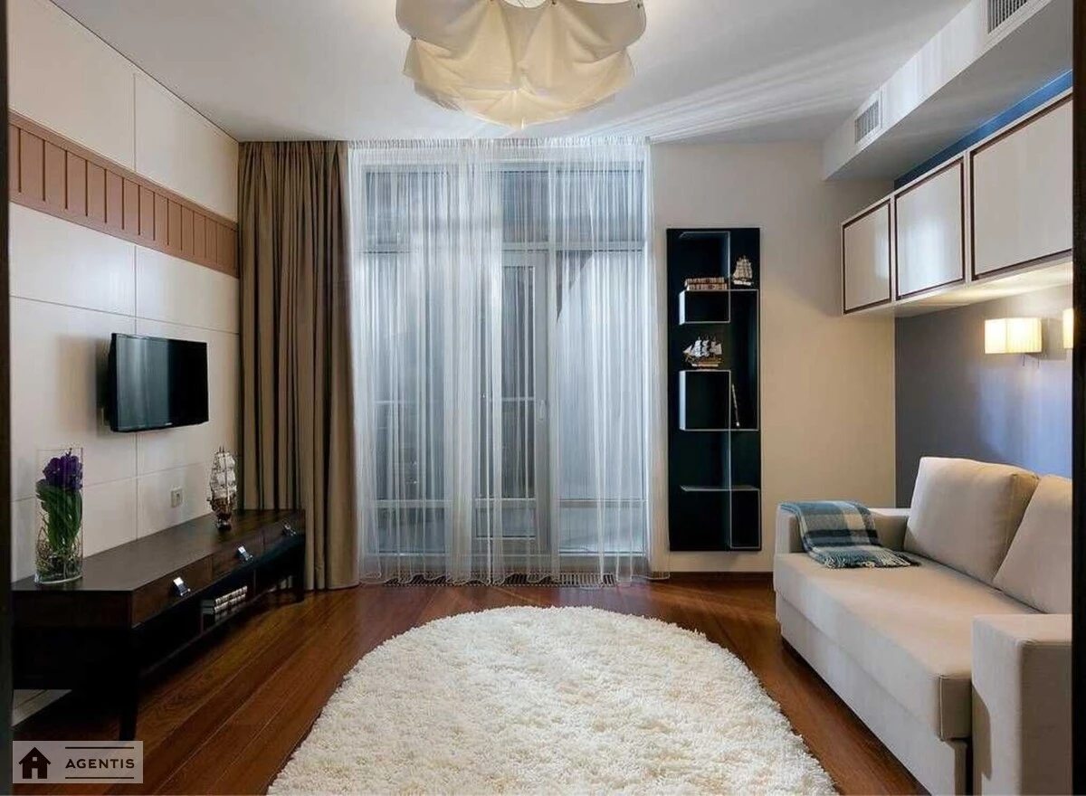 Apartment for rent 3 rooms, 152 m², 10th fl./14 floors. 18, Rayisy Okipnoyi vul., Kyiv. 