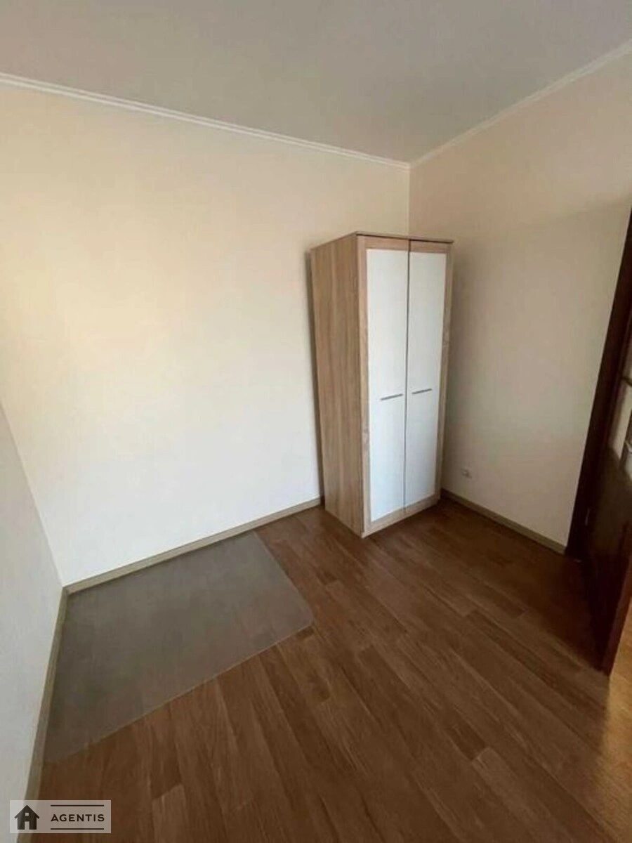 Здам квартиру 1 кімната, 40 m², 20 пов./25 поверхів. Софії Русової вул., Київ. 