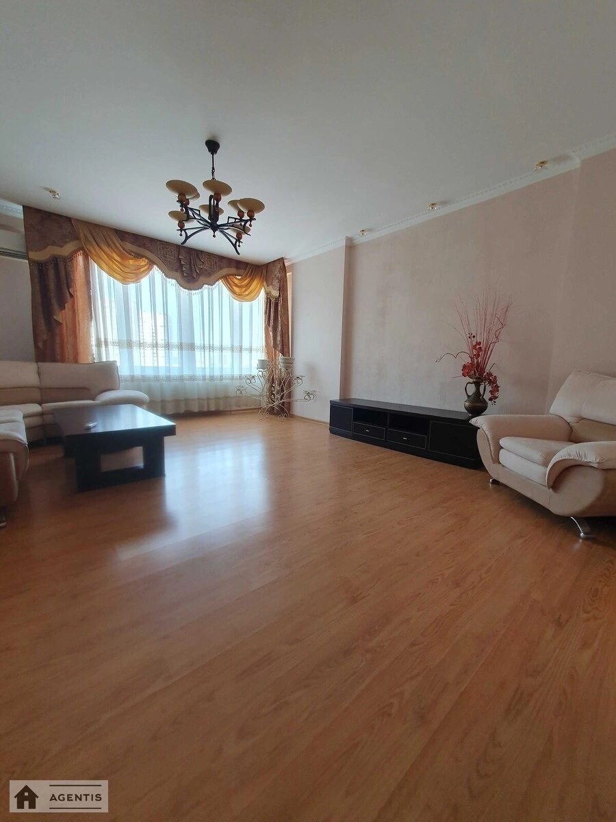 Сдам квартиру 3 комнаты, 105 m², 16 эт./25 этажей. 6, Валерія Лобановського просп. (Червонозоряний), Киев. 