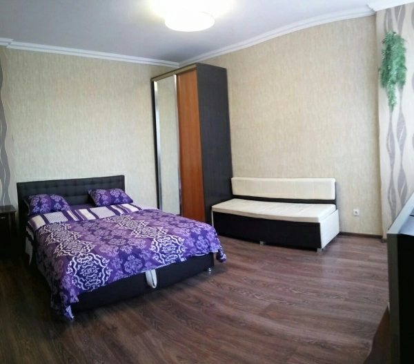 Entire place for rent. 1 room, 42 m², 4th floor/25 floors. 5, Shumskogo Yuriya 5, Kyiv. 