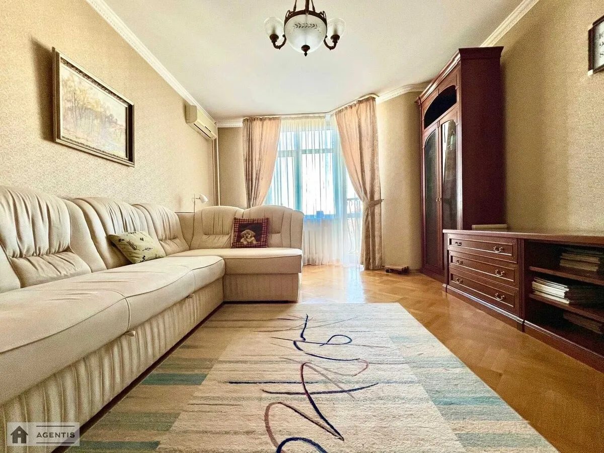 Apartment for rent 2 rooms, 80 m², 8th fl./14 floors. 130, Golosiyivskiy 130, Kyiv. 