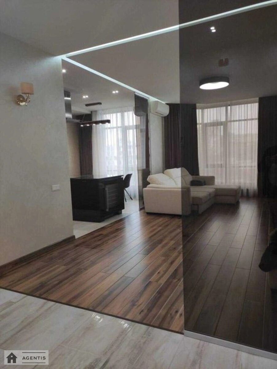 Сдам квартиру 2 комнаты, 89 m², 7 эт./26 этажей. 2, Болсуновська вул. (Сергія Струтинського), Киев. 