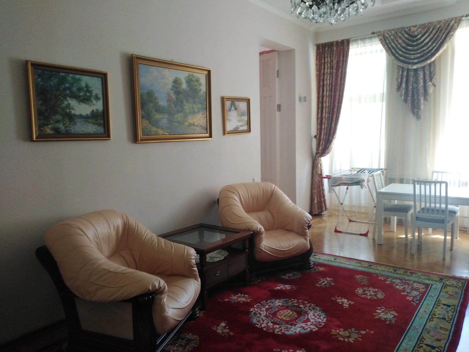 Apartment for rent 4 rooms, 107 m², 2nd fl./5 floors. Serova ul., Dnipro. 