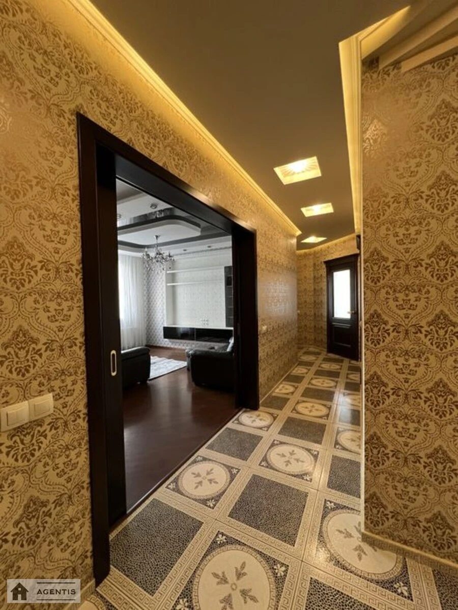 Apartment for rent 3 rooms, 85 m², 9th fl./25 floors. 121, Beresteyskyy prosp. Peremohy, Kyiv. 