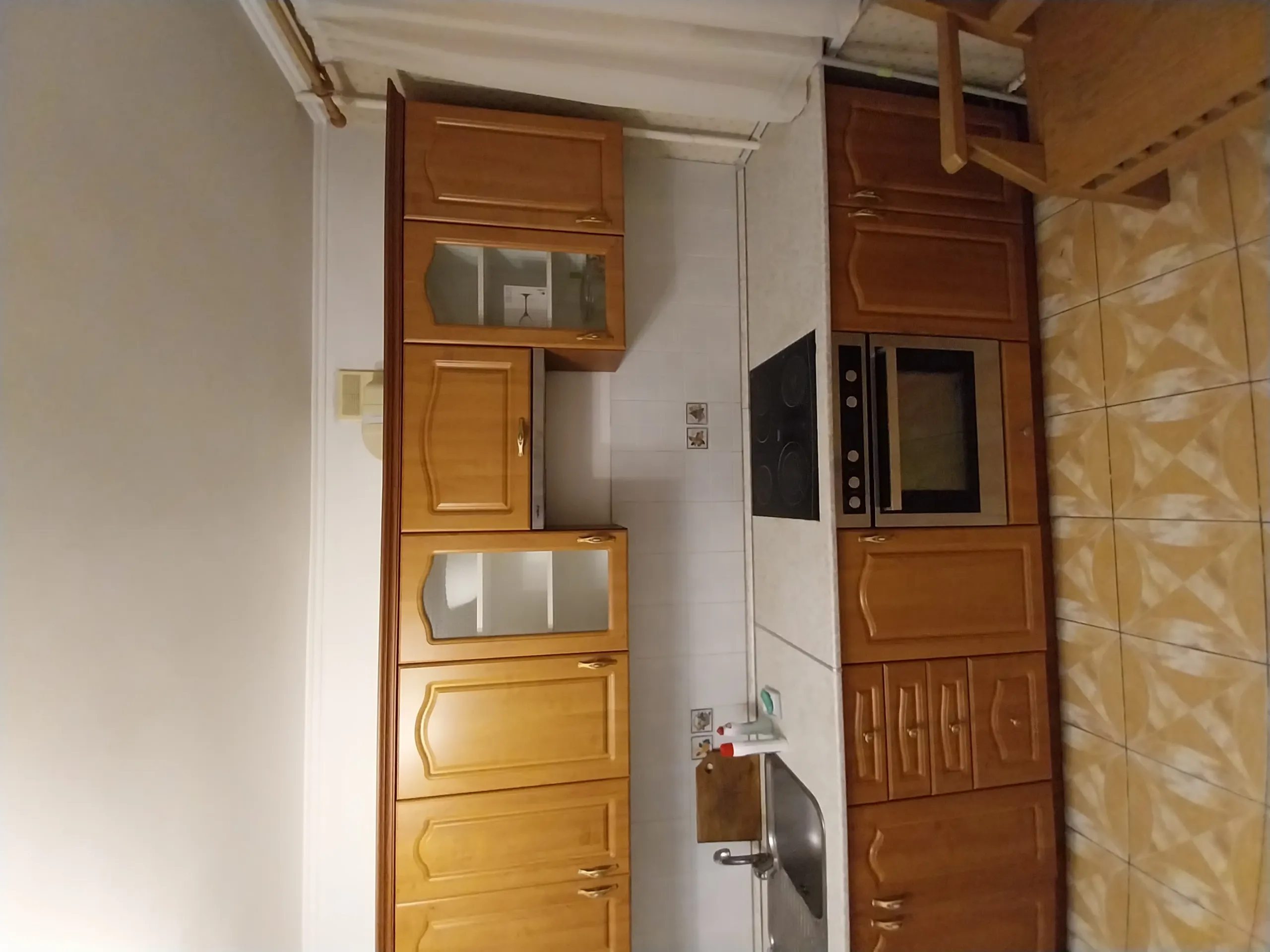 Apartment for rent 3 rooms, 96 m², 15th fl./16 floors. 24, Bazhana Mykoly 24, Kyiv. 