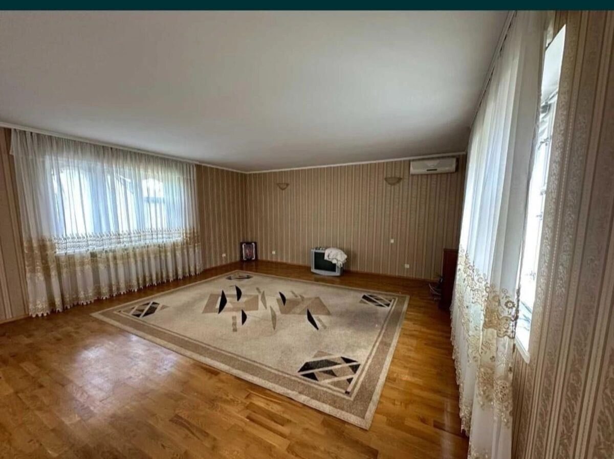 Продаж будинку 180 m², 2 поверхи. Фортечний (кіровський), Кропивницький. 