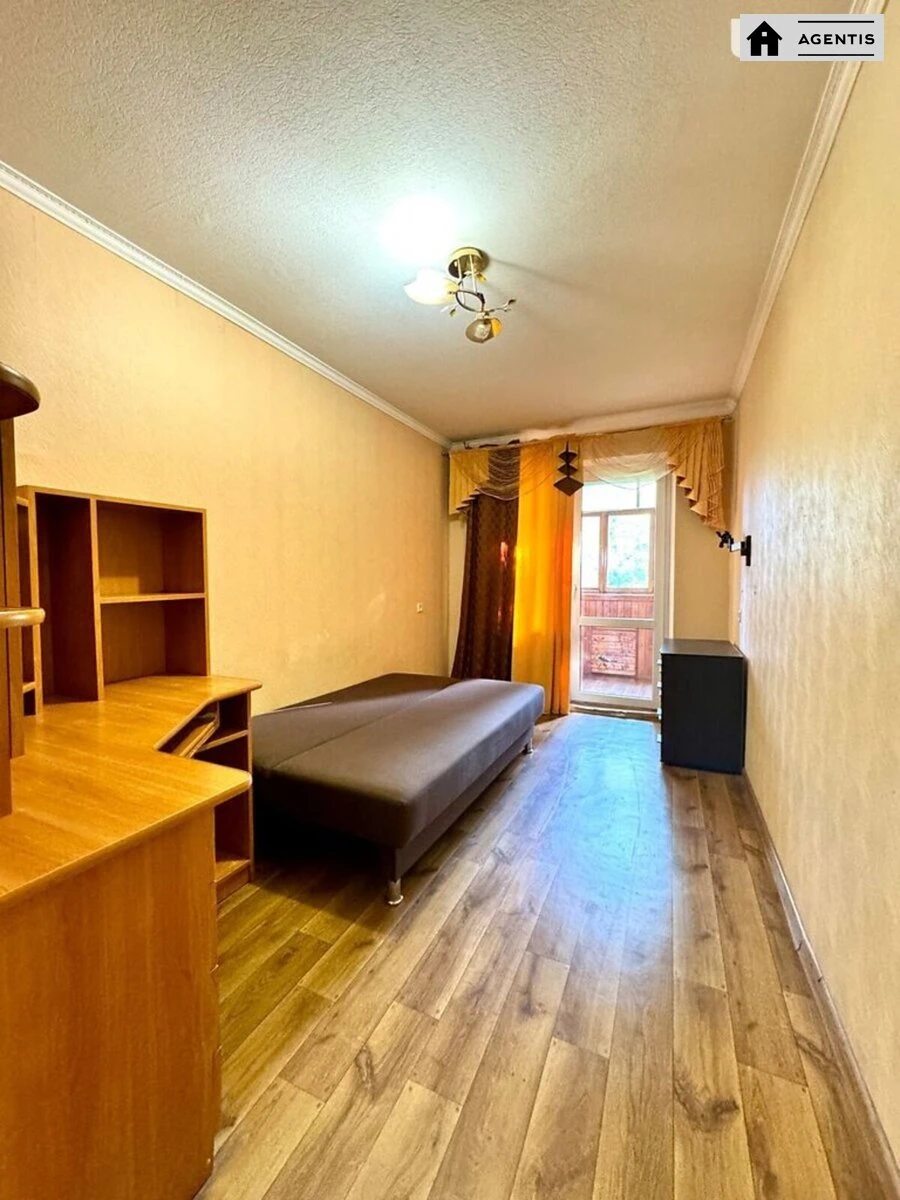 Apartment for rent 2 rooms, 50 m², 4th fl./9 floors. 2, Vasylya Kuchera vul., Kyiv. 